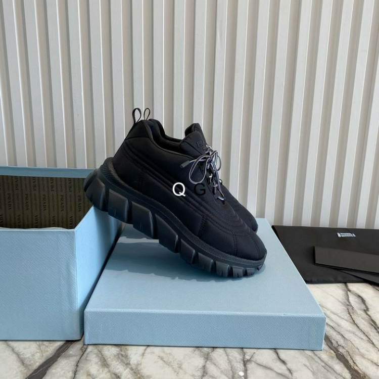 Picture of Prada Shoes _SKUPradasz35-40MGM010118840